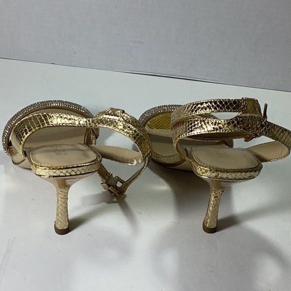 Carrie Embellished Dress Sandals. Note: little defect on one sandal see pic - Picture 6 of 9